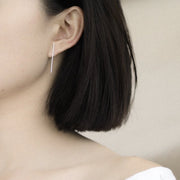 Solo Line Earrings - MOVIDA 